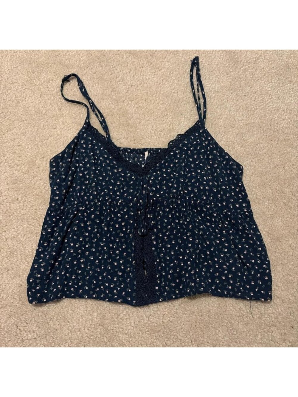 Navy blue floral crop top with adjustable straps #floral #croptop